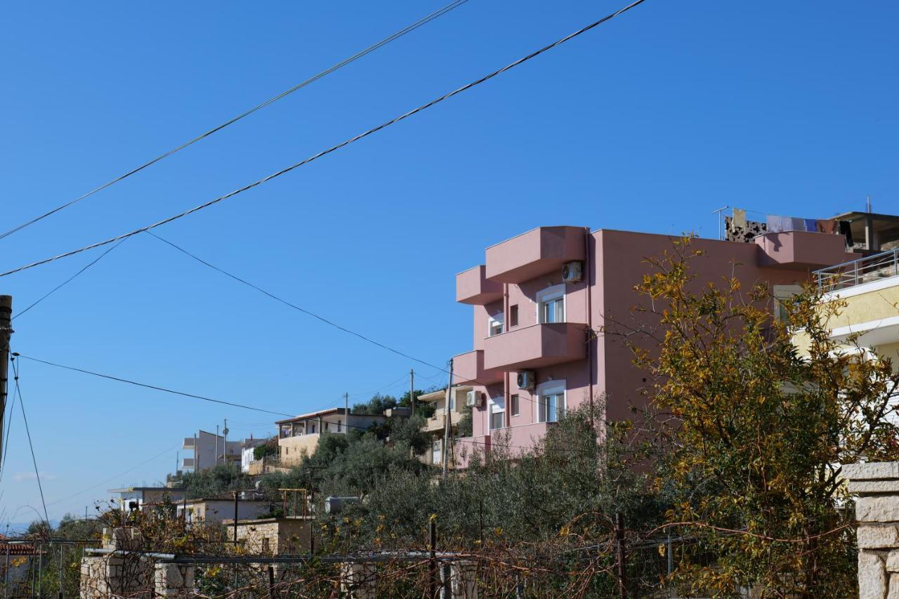 Pink Holiday Sarande Exterior photo